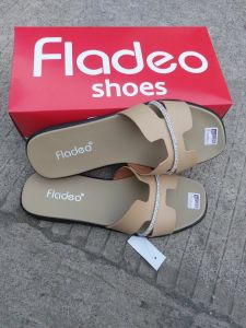 [PROMO]sandal cantik//sandal wanita//sandal trendy// sendal nyaman dan awet //sandal flat H- BLINK