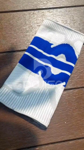 Protector knee deker lutut dengan kawat penyangga ORIGINAL