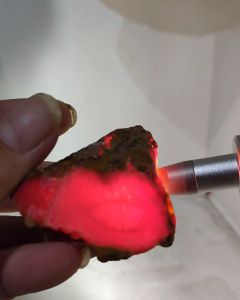 Batu Bacan Obi Red Nukleus Chalsedony Super - Batu Permata Sesuai Foto Kode70