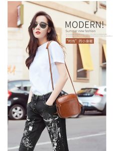 Summer 2025 Limited Edition Luxury Genuine Leather Womens Bag Stylish Crossbody Simple Versatile Soft Shell Shape Handbag