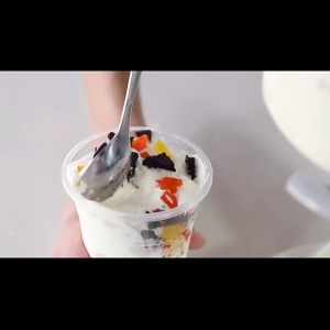 220V-240V Machine Icecream Hot Sale Mini DIY Fruit Milk Automatic20W Ice Cream Maker household Ice Machine For Family