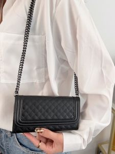 Luxurious Leather Full Cover Protection  15Promax Case 14NewModel 13ProBag Integrated Diagonal Chain 12CardInsertion VersatileHighEndFeeling