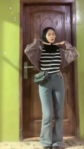 CARDIGAN RAJUT WANITA BOLERO CARDY / CROP TOP WANITA / OUTER WANITA