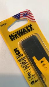 ใบเลื่อยชักสำหรับตัดเหล็ก 8 นิ้ว 18 TPI DEWALT รุ่น DW4821 ( 5 ใบ / แพ็ค)