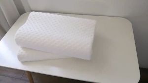 100% แท้ ซื้อ 1 แถม 1 หมอนยางพารา คุณสมบัติของหมอน 3D และสัมผัสนุ่ม 5 ดาว ปวดหลังได้ดี - บรรเทาอาการนอนกรน เช่น หมอน Outer Space หมอนยางพารา ชุด 5