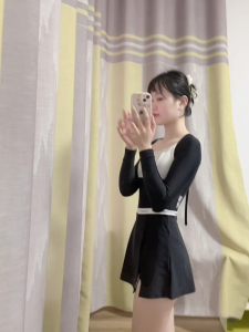 AquaPlay swimsuit womens conservative slimming one-piece swimsuit professional rash guard quick-drying womens swimwear surfing suit