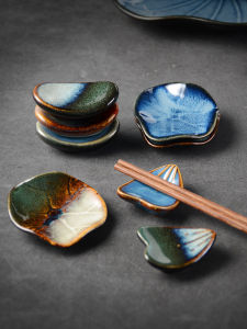 Ceramic Japanese Kiln Baked Chopstick Holder Restaurant Japanese Table Chopstick Rest Dining Table Chopsticks Shelf For Home Retro Spoon Support Commercial