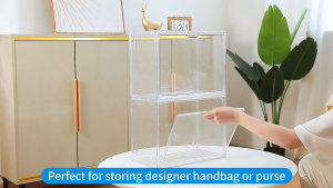 DEEYO Elegant Clear Acrylic Toy Display Case with Secure Locking Mechanism and Mounting Base