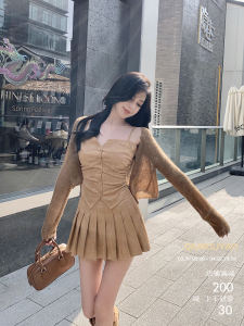 Qiu Rou Yao Sugar Coated Short Sling Backless Crop Top and Puffed Sleeve Summer New Womens Fashion Polyester Fiber Elastic Fabric