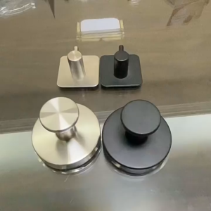 【✅SG stock】Suction Cup Hook&Bathroom Towel Hook Stainless Steel Single Hook for Home/Hotel 4kg Capacit