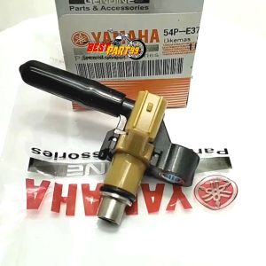 Injektor 54P Yamaha untuk Motor MIO & 115cc\\n\\nInjektor 54P adalah komponen penting dalam sistem pengapian motor MIO dan motor 115cc lainnya seperti Yamaha Fino, X Ride, dan Xeon. Dalam artikel ini, kita akan membahas apa itu injektor 54P, keunggulannya, cara kerjanya, serta bagaimana memilih aksesoris motor 115cc yang tepat, termasuk suku cadang motor MIO dan injektor berkualitas original.\\n\\n Apa itu Injektor 54P?\\n\\nInjektor 54P adalah komponen yang mengontrol jumlah bahan bakar yang disalurkan ke ruang pembakaran pada motor. Injektor ini berfungsi untuk memastikan bahwa bahan bakar yang disalurkan ke mesin sesuai dengan kebutuhan, sehingga motor dapat beroperasi dengan efisien dan irit bahan bakar. Injektor 54P memiliki kode 54P yang menunjukkan bahwa ia adalah model yang dirancang khusus untuk motor MIO dan motor 115cc lainnya.\\n\\n Keunggulan Injektor 54P\\n\\nInjektor 54P memiliki beberapa keunggulan yang membuatnya menjadi pilihan yang tepat untuk motor MIO dan motor 115cc lainnya:\\n\\n- **Efisiensi bahan bakar**: Injektor 54P dirancang untuk memastikan bahwa jumlah bahan bakar yang disalurkan ke mesin sesuai dengan kebutuhan, sehingga motor dapat beroperasi dengan efisien dan irit bahan bakar.\\n- **Performa mesin yang lebih baik**: Injektor 54P dapat meningkatkan performa mesin dengan mengontrol jumlah bahan bakar yang disalurkan ke ruang pembakaran secara akurat.\\n- **Kemudahan penggunaan**: Injektor 54P mudah dipasang dan digunakan, sehingga tidak perlu repot-repot untuk melakukan perawatan atau perbaikan.\\n\\n Cara Kerja Injektor 54P\\n\\nInjektor 54P bekerja dengan cara mengontrol jumlah bahan bakar yang disalurkan ke ruang pembakaran pada motor. Injektor ini menggunakan sensor untuk mendeteksi kondisi mesin dan mengirim sinyal ke komputer pengendali mesin (ECU) untuk mengatur jumlah bahan bakar yang disalurkan ke ruang pembakaran. Injektor 54P juga dapat mengontrol waktu dan durasi penyaluran bahan bakar, sehingga motor dapat beroperasi dengan efisien dan irit bahan bakar.\\n\\n Mengapa Pilih Injektor 54P Original?\\n\\nAda beberapa alasan mengapa Anda harus memilih injektor 54P original:\\n\\n Kualitas Injektor 54P Original\\n\\nInjektor 54P original dirancang dan diproduksi oleh pabrikan resmi Yamaha, sehingga memiliki kualitas yang terjamin. Injektor ini dibuat dengan bahan dan teknologi terbaik, sehingga dapat beroperasi dengan efisien dan tahan lama.\\n\\n Presisi Injektor 54P Original\\n\\nInjektor 54P original memiliki presisi yang tinggi, sehingga dapat mengontrol jumlah bahan bakar yang disalurkan ke ruang pembakaran secara akurat. Ini berarti bahwa motor dapat beroperasi dengan efisien dan irit bahan bakar.\\n\\n Bagaimana Memilih Aksesoris Motor 115cc yang Tepat?\\n\\nAda beberapa hal yang perlu Anda pertimbangkan ketika memilih aksesoris motor 115cc yang tepat:\\n\\n Suku Cadang Motor MIO\\n\\nSuku cadang motor MIO harus dipilih dengan hati-hati untuk memastikan bahwa komponen yang digunakan sesuai dengan spesifikasi motor. Suku cadang motor MIO harus memiliki kualitas yang baik dan tahan lama.\\n\\n Injektor Berkualitas Original\\n\\nInjektor berkualitas original adalah pilihan yang tepat untuk motor MIO dan motor 115cc lainnya. Injektor ini memiliki presisi yang tinggi dan dapat mengontrol jumlah bahan bakar yang disalurkan ke ruang pembakaran secara akurat.\\n\\n Tips Memilih Injektor 54P Yamaha untuk Motor MIO & 115cc\\n\\nBerikut adalah beberapa tips yang dapat membantu Anda memilih injektor 54P Yamaha yang tepat untuk motor MIO dan motor 115cc lainnya:\\n\\n Langkah-langkah Memilih Injektor 54P\\n\\n1. Pilih injektor 54P original yang dibuat oleh pabrikan resmi Yamaha.\\n2. Pastikan injektor yang dipilih memiliki presisi yang tinggi dan dapat mengontrol jumlah bahan bakar yang disalurkan ke ruang pembakaran secara akurat.\\n3. Pilih injektor yang memiliki kualitas yang baik dan tahan lama.\\n\\n Perawatan Injektor 54P\\n\\nPerawatan injektor 54P sangat penting untuk memastikan bahwa komponen ini dapat beroperasi dengan efisien dan tahan lama. Beberapa langkah perawatan yang dapat Anda lakukan adalah:\\n\\n- **Periksa injektor secara berkala**: Periksa injektor secara berkala untuk memastikan bahwa komponen ini masih berfungsi dengan baik.\\n- **Bersihkan injektor secara berkala**: Bersihkan injektor secara berkala untuk menghindari pengendapan kotoran yang dapat mengganggu kinerja injektor.\\n- **Gunakan bahan bakar berkualitas**: Gunakan bahan bakar berkualitas untuk memastikan bahwa injektor dapat beroperasi dengan efisien dan tahan lama.\\n\\nDengan memilih injektor 54P Yamaha yang tepat dan melakukan perawatan secara berkala, Anda dapat memastikan bahwa motor MIO dan motor 115cc lainnya dapat beroperasi dengan efisien dan irit bahan bakar.\n}
