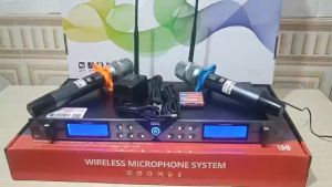 Micro không dây BBS-K988 Thế hệ mới Âm thanh mạnh mẽ trong sáng hút âm mạnh + Khả năng bắt sóng tín hiệu tốt