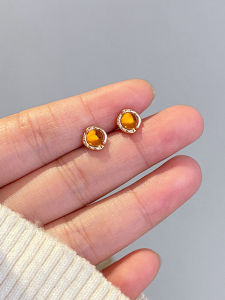 925 Silver Needle Round Amber Stud Earrings: A Sleep-Friendly Jewelry Choice