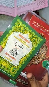 Bundling Alquran Terjemahan Ar Rahman A5 Perjuz Tajwid Warna Dan Iqro Juz Amma Cd Kecil