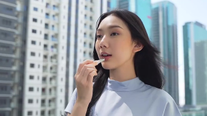 DHC LIP CREAM  colourless 1.5g  蝶翠诗橄榄无色护唇膏 1.5g