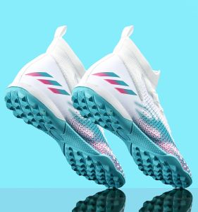 รองเท้าฟุตบอล EYUMU สำหรับเด็กและเยาวชน ระบายอากาศได้ดี ทรงยาว สำหรับผู้ชายและผู้หญิง รองเท้ากีฬาแบบหัวเข็มขัด วัสดุ PU ทนทาน