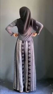 SETELAN INAARA DAN CELANA KULOT MOTIF TRIBAL PINK WANITA - TAMPIL MENARIK DENGAN MOTIF ICONIC