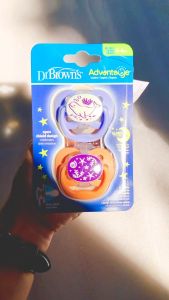 [ PA12003-INTL ] Bộ 2 ty ngậm Dr.Browns Advantage đầu tròn phát sáng dạ quang ( 0-6m )