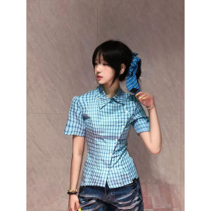 Áo Sơ Mi Nữ Tay Ngắn Kẻ Caro Màu Xanh Mùa Hè Mới Màu Tương Phản Vai Áo Cạp Cao Thon Gọn Thiết Kế Áo Trên