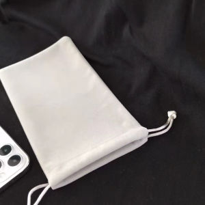Soft Velvet Bag for Apple iPhone 17 pro Max Dustproof Drawstring Comfortable High Quality Phone Pouch Suitable for 6.9 Inch Models