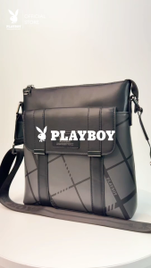 PLAYBOY รุ่น Vector กระเป๋าสะพายข้างผู้ชาย รหัส ST-B251PBM309-GY ดีไซน์ลายตารางสี่เหลี่ยมผืนผ้า สี Onyx Grey