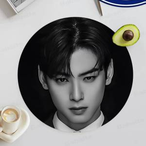 KPOP Cha-EunWoo Themed Wooden Coaster Creative Heat-Resistant Non-Slip Table Mat Suitable for Protecting Desktop