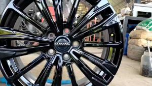 แม็ก สีเดิม ขอบ18 กว้าง7 et37 ใส่ camry chr innova vigo revoอื่นๆ 5 รู 114