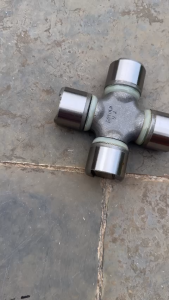 Bi chữ thập 44 dài 129 dùng lắp cho xe ô tô Rhino và huyndai 5 tấn CHM-71