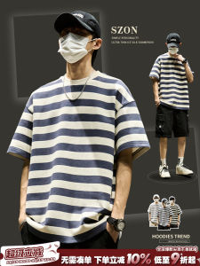 เสื้อยืดลายทางชายสไตล์ญี่ปุ่น แขนสั้นคอกลม ทรงหลวม สไตล์ฮ่องกง แฟชั่นฤดูร้อน ผ้าโพลีเอสเตอร์ผสมผ้าฝ้าย