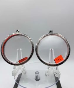 544 หนา/บาง กรอบพระสแตนเลสลาย กลม เหรียญกลม จตูคาม 6.5*6.5 ซม รวม 6.1*6.1 ซม ขนาดเล็กๆ สวยที่สุด กระเป๋าเสื้อ เพื่อนไหวนาน