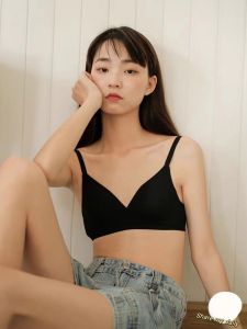 เสื้อชั้นในผู้หญิงแบบบางเฉียบ ไร้โครง ลายทาง ทรงเข้ารูป ใส่สบาย สำหรับนักเรียนมัธยมปลาย วัสดุผ้าฝ้าย 3/4 คัพ