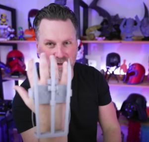 Cuero Mainan Cosplay Wolverine Claws berbahan Plastik V2