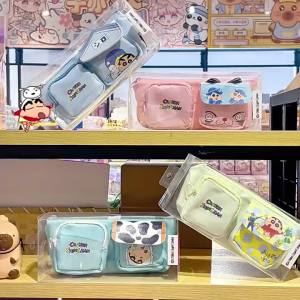 Bandai | Hộp Đựng Bút Chì Hình Thang Nhiều Ngăn Crayon Shin-chan Dung Tích Lớn Có Khóa Kéo Dễ Thương Họa Tiết Hoạt Hình Tiện Dụng Cho Học Sinh