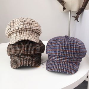 British Style Thousand Bird Grid Octagonal Hat Korean Edition Autumn Winter Small Trendy Face Covering Accessory