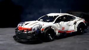 Porsche 911 RSR 1580pcs Block Car High Difficulty Mechanical Group Model Assembling Compatible with Remote Control Technic Kereta Control Toys For Boys Kids Mainan Budak Lelaki Birthday Gift