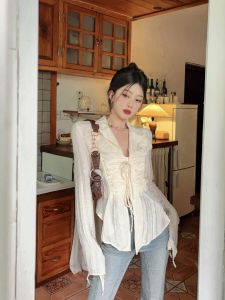 เสื้อเชิ้ตผู้หญิงแขนยาวป้องกันแสงแดดผ้าชีฟองทรงเข้ารูปคอวี ดีไซน์ผูกโบว์ เสื้อตัวบนสไตล์เกาหลีสำหรับฤดูร้อน