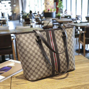 Túi Tote Da Dung Tích Lớn Cho Nữ Túi Xách Đeo Vai Đơn Thời Trang Mới 2025 Túi Xách Túi Mua Sắm Túi Đeo Vai Thường Ngày