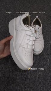 THREE & THREE - Sepatu Casual Slip On Sneaker Loafer Wanita CR100