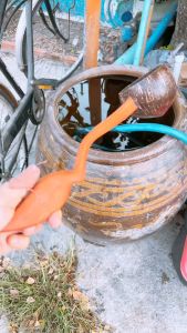 กระบวยกระลา กระบวยไม้ตักน้ำ ยาว32ซมกระบวยโบราณด้ามไม้หางปลาใช้งานได้จริง