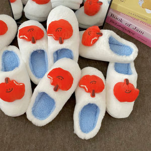 รองเท้าแตะผ้าฝ้ายนุ่มลายแอปเปิ้ลน่ารักสำหรับผู้หญิงในช่วงฤดูใบไม้ร่วงและฤดูหนาวสำหรับใส่ในบ้าน รองเท้าแตะคู่รัก รองเท้าแตะแบบสวมหัว รองเท้าแตะแบบสวมหัว