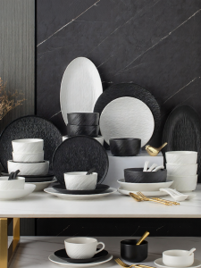 mornenjoy | Minimalist Stylish Black and White Ceramic Dining Set