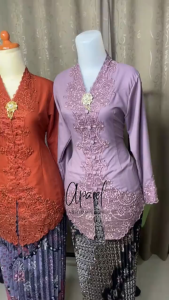Kebaya Encim Lavender Katun Premium Motif Bunga