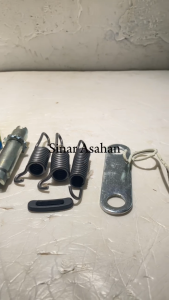 Kit Sepatu Rem Tangan GENZO WAKASA 08132-60960