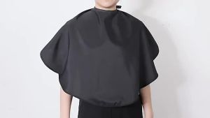 Makeup Cape Makeup Bib Waterproof Beauty Salon Barber Bib Dye Cape Styling Shampoo Cape for Hairdresser Artist Clients