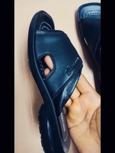 GOVY SOFT MEN KASUT(RANDOM COLOUR & SAME DESIGN) Harian Lelaki Sandal Selipar Flip