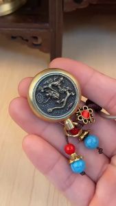 Copper Keychain Creative Pendant Feng Shui 黄铜生肖钥匙扣 开光  十二生肖锁匙扣  护身 转运 招财 旋转手把件挂饰 解压神器 风水 把玩挂件 送朱砂