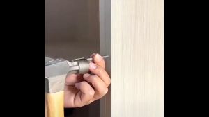 300PCS Seamless Skirting Sleeve Picture Hanging for Plaster Walls Board Silver Double Headed Nails