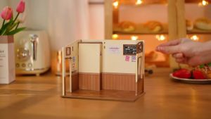 ชุดตัวต่อ 3D บ้านอบขนมของ Robotime Rolife Becka ชุดบ้านตุ๊กตาจิ๋ว DIY ของขวัญที่น่าอัศจรรย์สำหรับเด็ก DG161