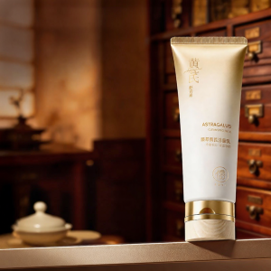 RUYI | Whitening Freckle-Reducing Brightening Deep-Cleaning Oil-Controlling Face Wash