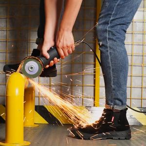 Suede Welder Shoes Men Safety Boots Steel Toe Work Shoes Sneakers Male Anti-Smash Anti-Slip Work Boots Men Safety Shoes Footwear